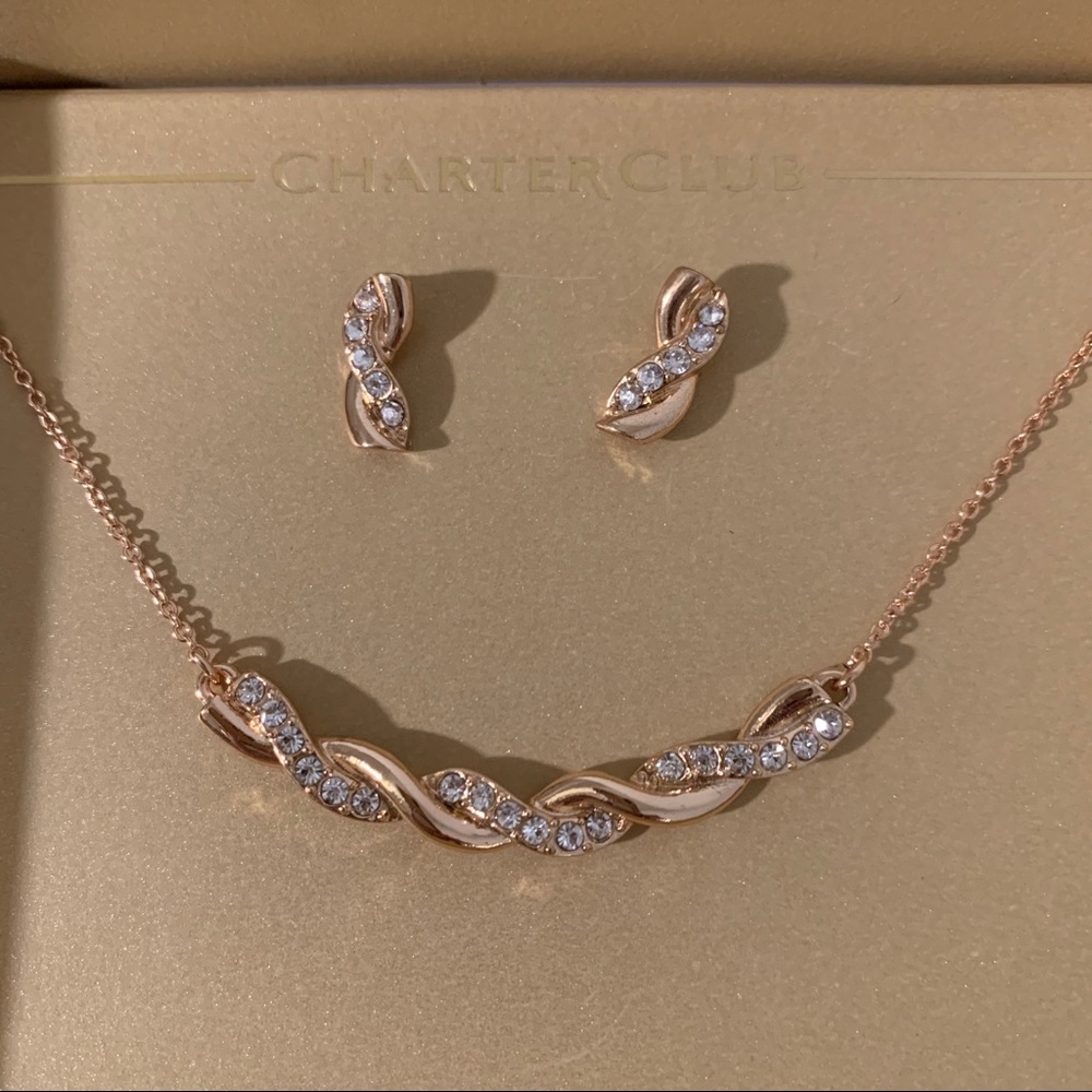 Necklace Set